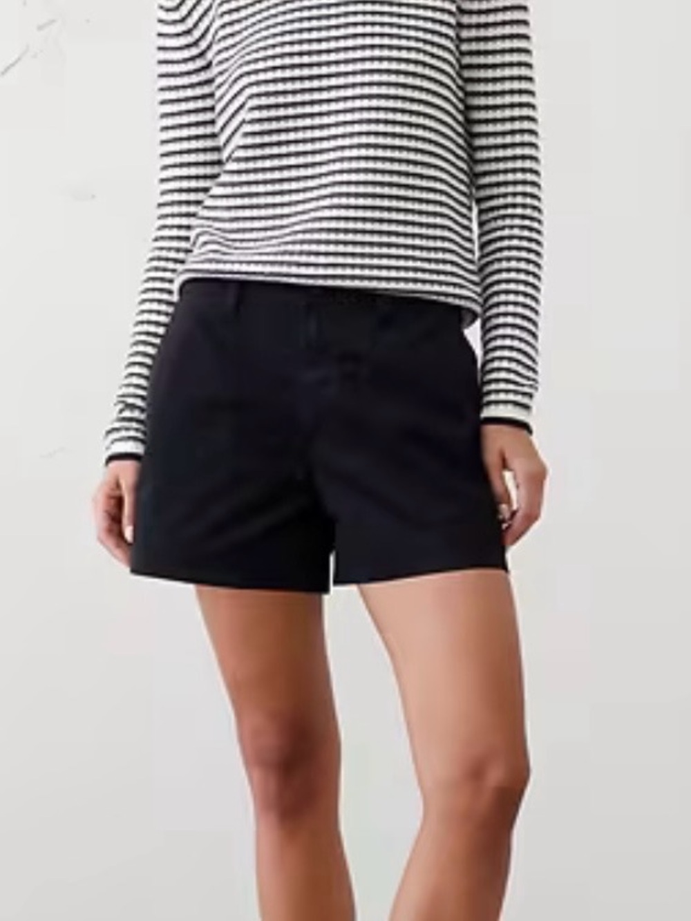 🆕-Banana Republic- Black High Rise Utility Chino Short. Size: 14